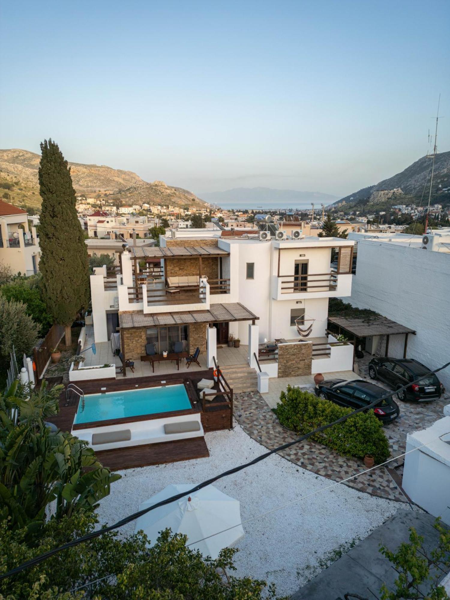 Apollonas & Sibylla Villa Chorio  ภายนอก รูปภาพ